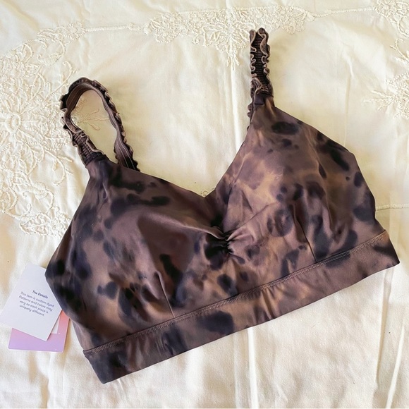 NEW⭐️ JoyLab  Women's Iron Spray Dye Low
Support Athletic Bra - Picture 3 of 8